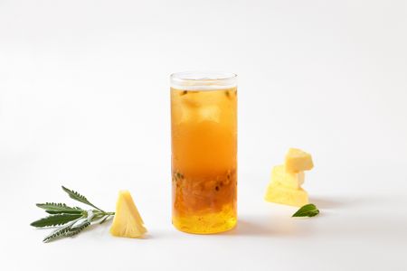 鳳梨冰茶 - 鳳梨冰茶